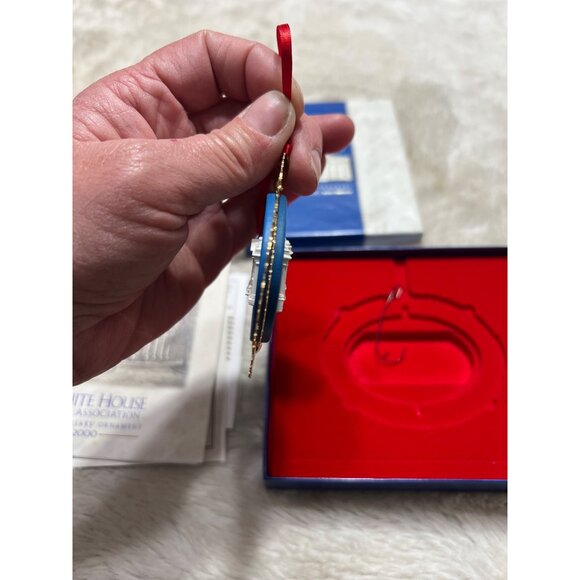 The White House 200th Anniversary Christmas Ornament 2000 - Picture 5 of 9